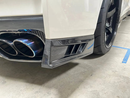 N-Tune Spec T Rear Bumper Lower Side Cover (CF):2017-2022 NISSAN R35 GTR