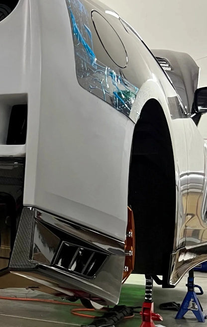 N-Tune Spec T Rear Bumper Lower Side Cover (CF):2017-2022 NISSAN R35 GTR