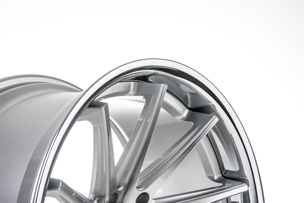 Rohana RC10 Wheel, 20X10, 5-120, +40, Machine Silver/Chrome Lip - RC1020105120MS40