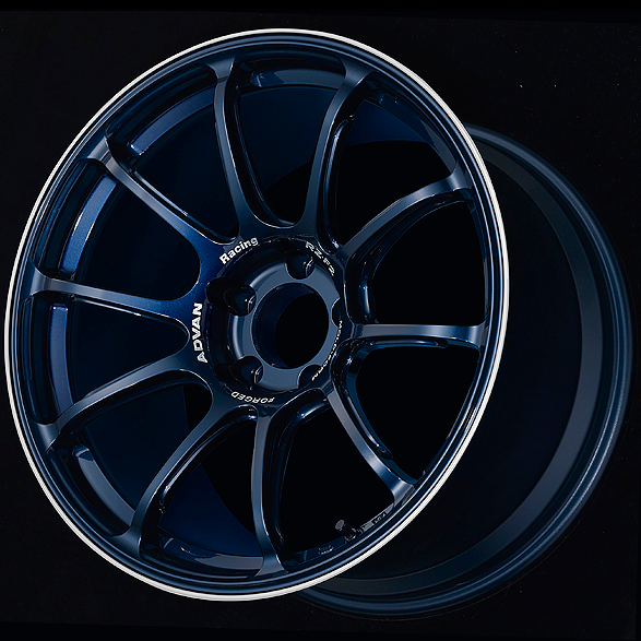 Advan RZ-F2 - 18"-C-Dub Tech