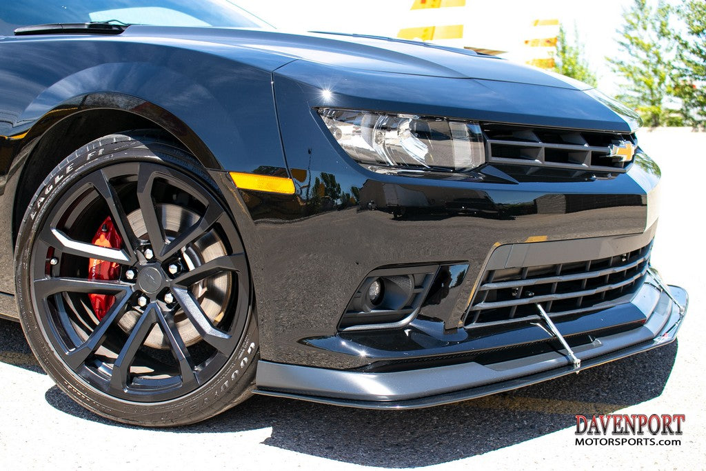 APR Performance Carbon Fiber Wind Splitter With Rods - CW-602524-C-Dub Tech
