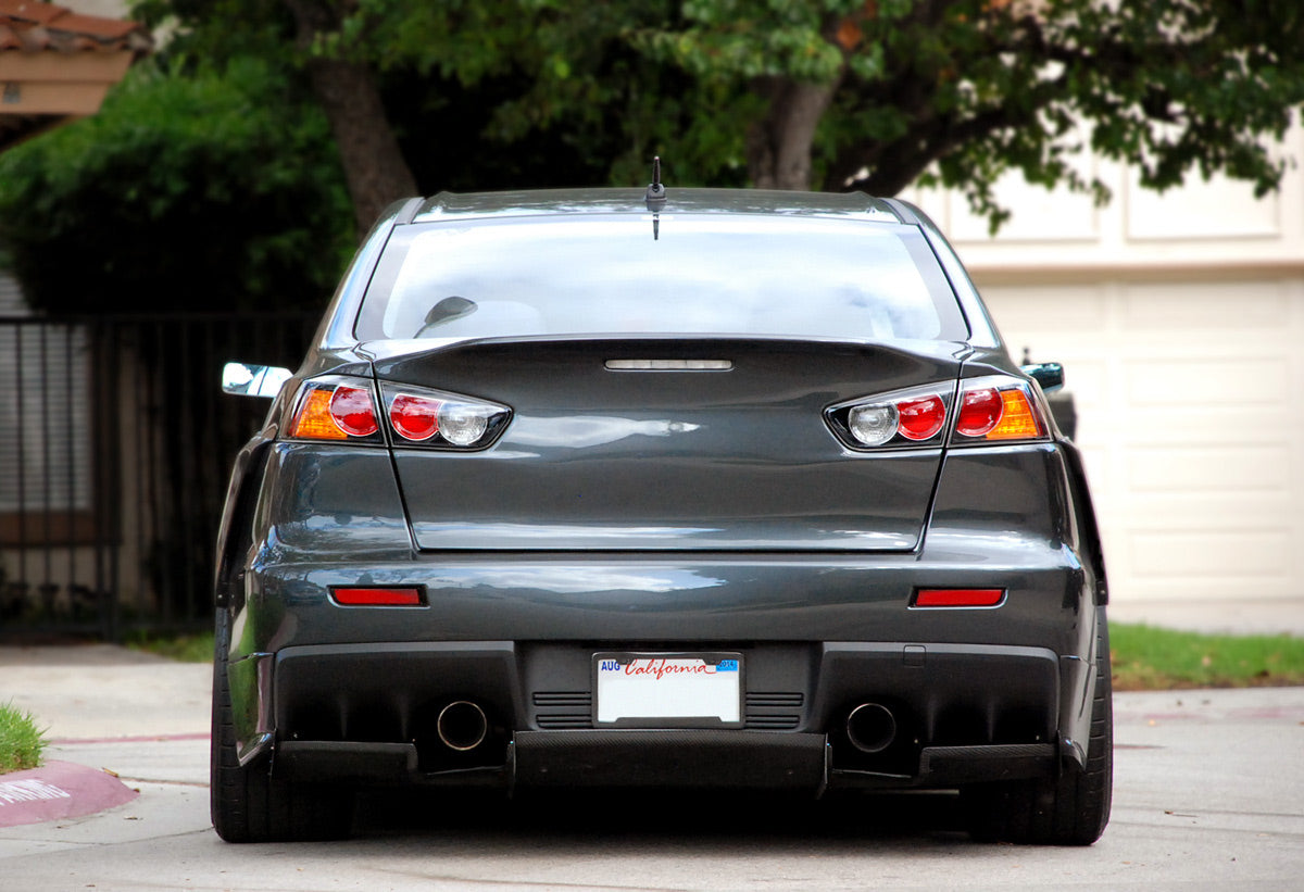 Victory Function VF-01R Rear Wide Blister Fenders - Evo X