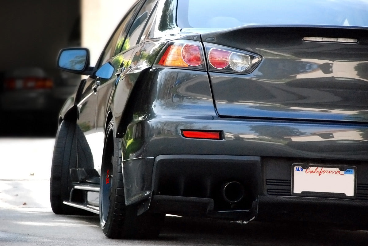 Victory Function VF-01R Rear Wide Blister Fenders - Evo X