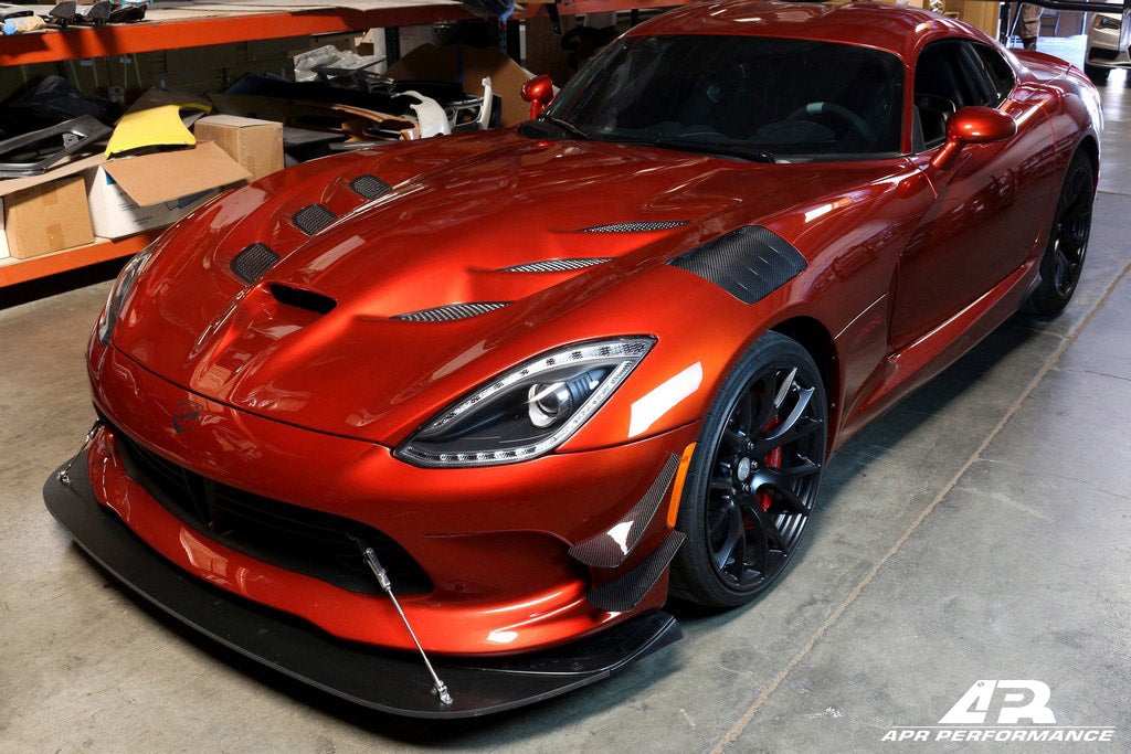 APR Performance Front Fender Vents Dodge Viper ACR Extreme - CF-700702-C-Dub Tech