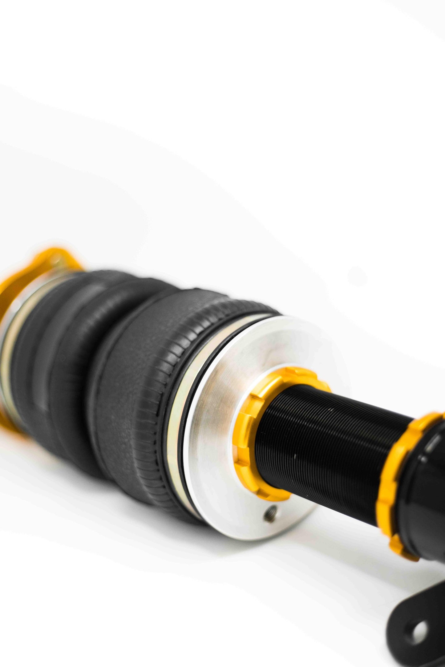 Dynamic Pro Air Struts - Nissan 370z 2009-2020 (Z34) / Infiniti G37 Coupe 2008-2013 (V36)
