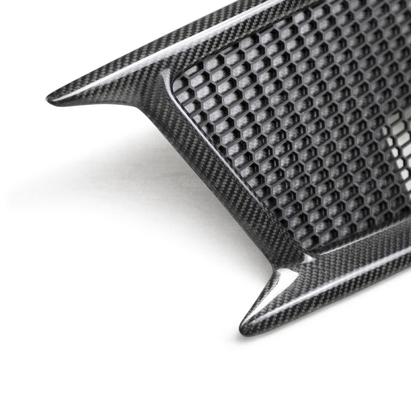 Seibon 18-19 Subaru Impreza WRX/STi Carbon Fiber Fog Light Surrounds - FLS18SBIMP