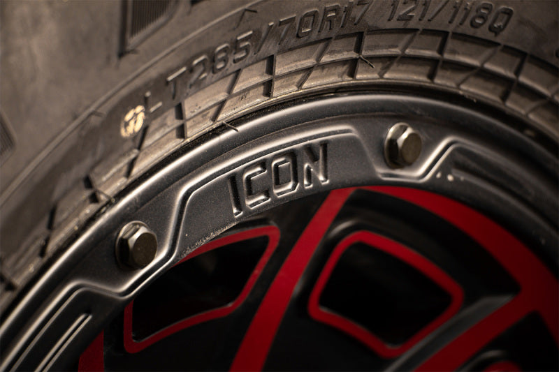 ICON VICTORY SATIN BLACK W/RED TINT