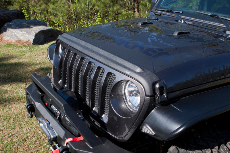 AVS 2018+ Jeep Wrangler (JL) 2dr/4dr Aeroskin II Textured Low - 436148-C-Dub Tech