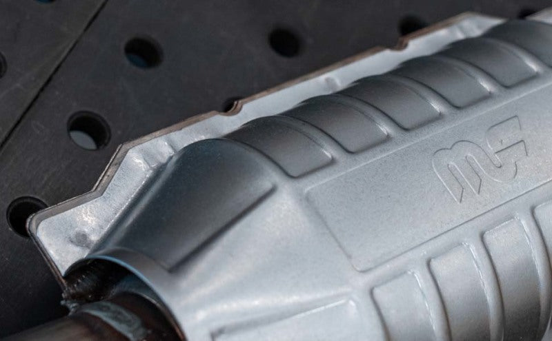 Magnaflow Conv DF 00-05 Ford Excursion / 99-04 F-250 SD - 445300