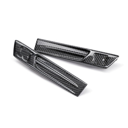 Seibon 09-10 Nissan GTR R35 Carbon Fiber Fender Duct Logos - FDL0910NSGTR