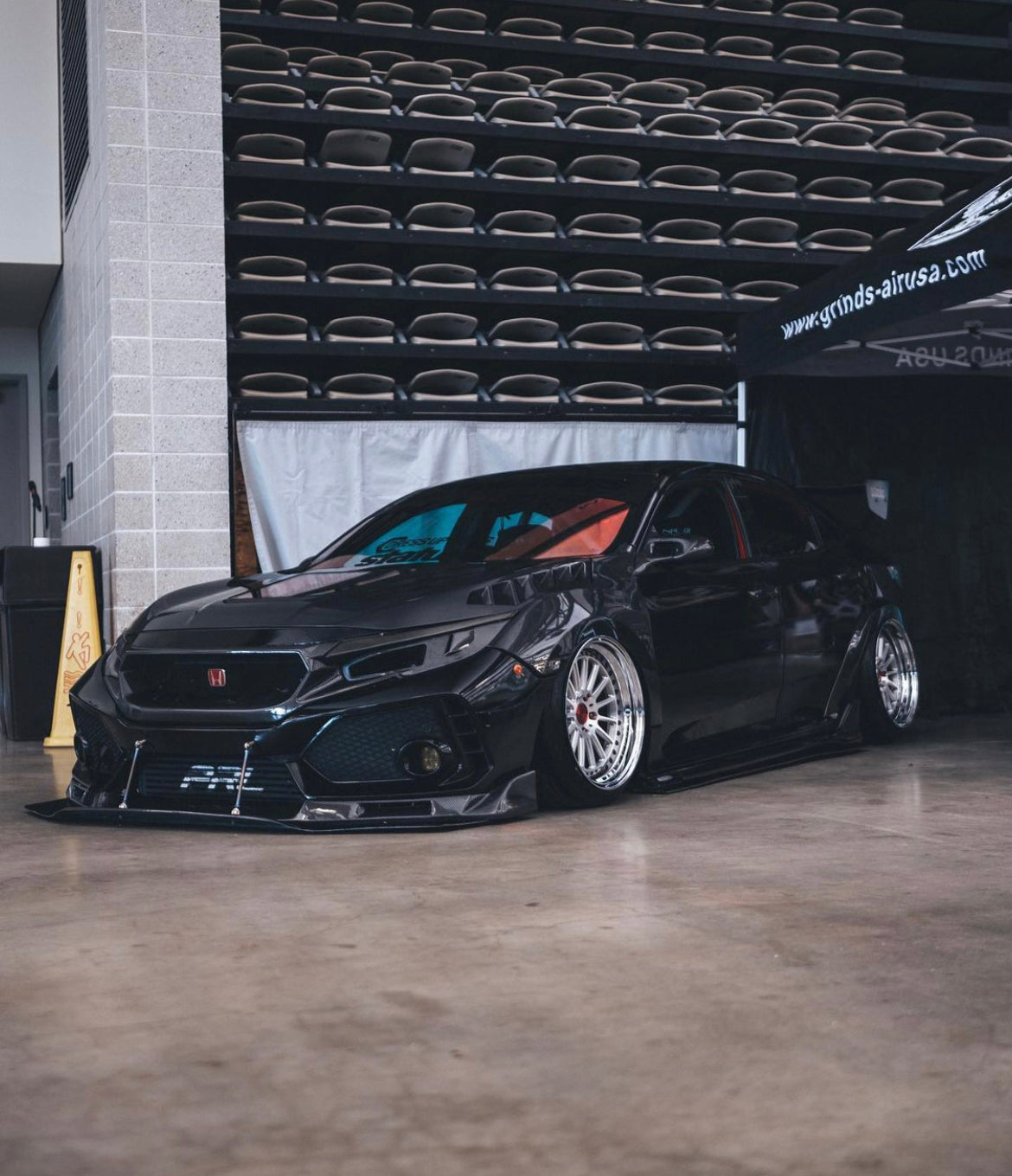 CMST Tuning Carbon Fiber Front Fenders for Honda FK8 Civic Type-R (2017-ON)