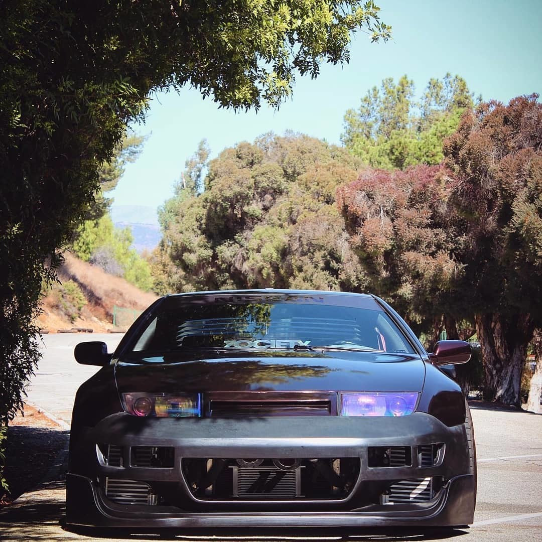 ハピハピ  1990 Nissan 300 ZX - Timeless Style - Turbo Magazine