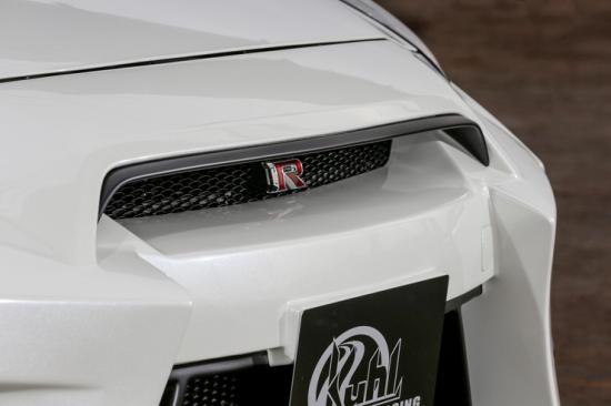 Kuhl Front Bumper Grille Top Mall (Regular Grade) for 2009-16 Nissan GT-R [R35]