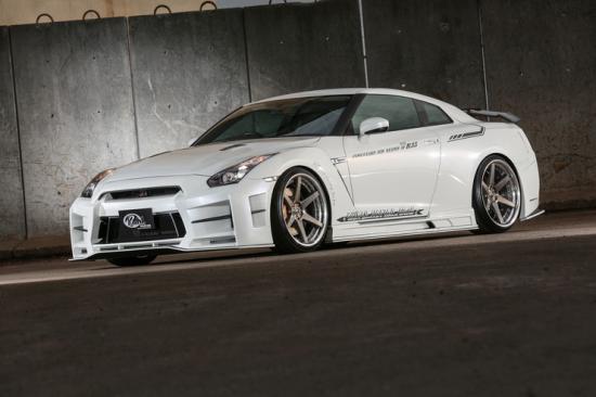 Kuhl Side Step Diffusers (Regular Grade) for 2009-16 Nissan GT-R [R35]
