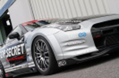Top Secret Front Wide Fender Set (+20mm) (FRP) for 2009-19 Nissan GT-R [R35]