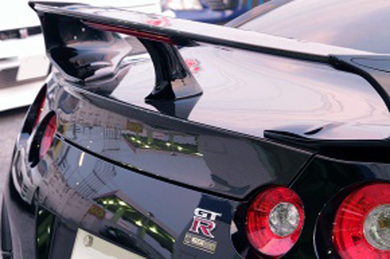 Top Secret Carbon Lightweight Trunk for 2009-19 Nissan GT-R [R35]