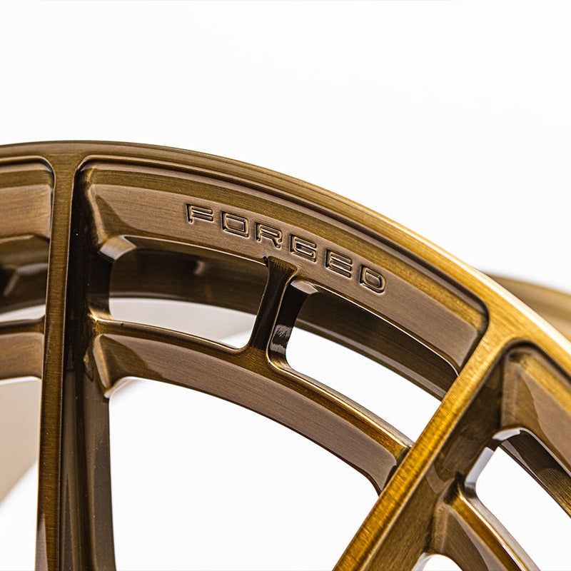 VR Forged D03-R Wheel Brushed Gold 18x9.5 +45mm 5x120 - VR-D03R-1895-45-5120-BRSG